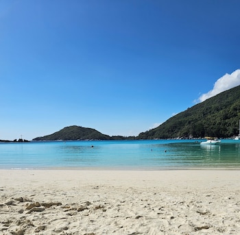 edens holiday villas