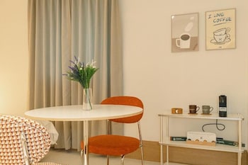 hotel daun guri