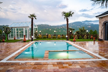 Arborea Hotel,,3 star
