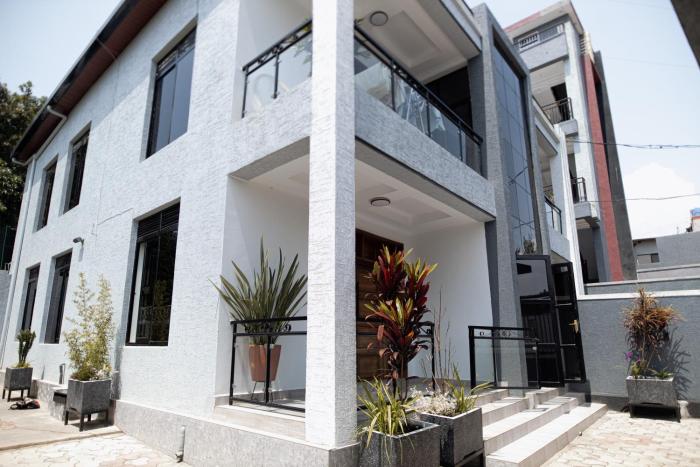 zola apartments