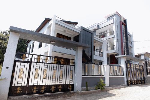 zola apartments