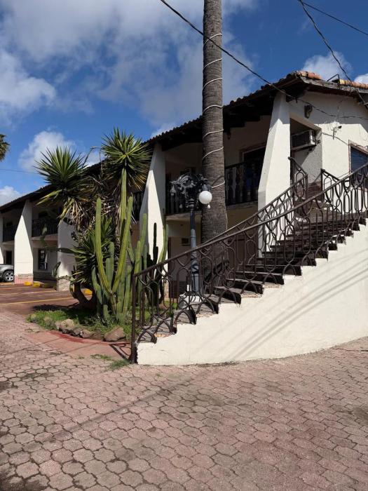 hotel hacienda rosarito