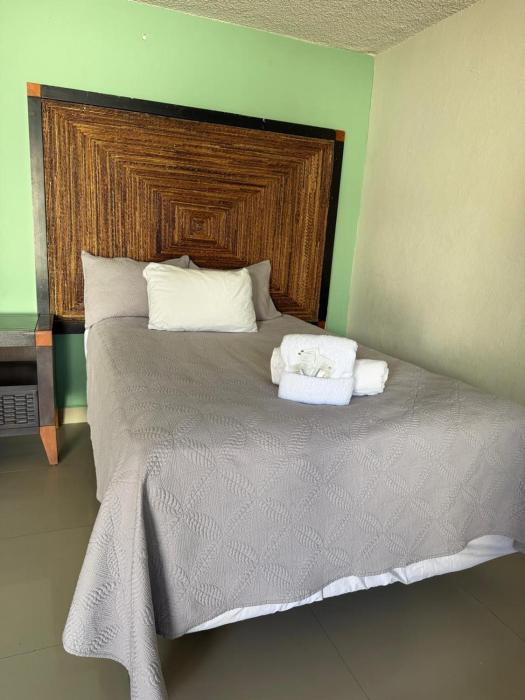 hotel hacienda rosarito
