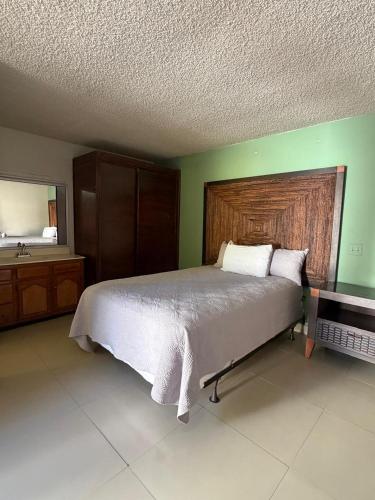 hotel hacienda rosarito
