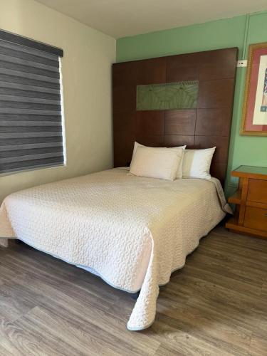 hotel hacienda rosarito