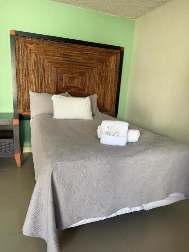 hotel hacienda rosarito