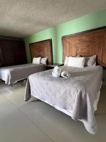 hotel hacienda rosarito