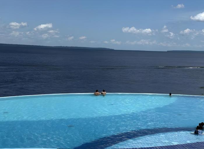 tropical executive hotel flat 905