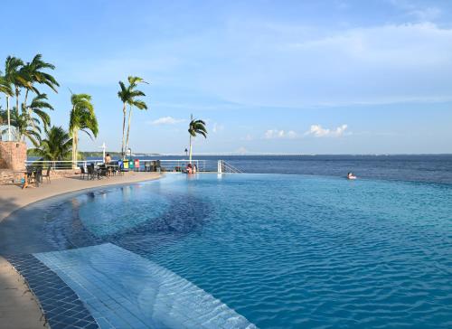 tropical executive hotel flat 905