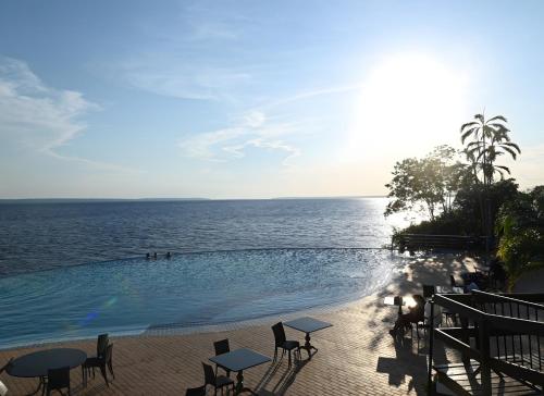 tropical executive hotel flat 905
