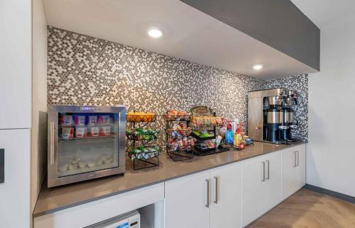 extended stay america premier suites denver international airport