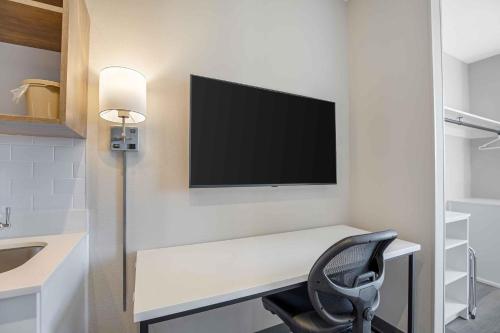 extended stay america premier suites denver international airport