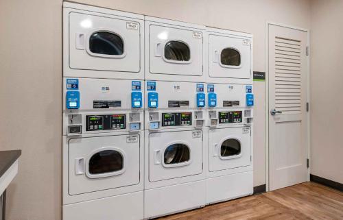 extended stay america premier suites denver international airport