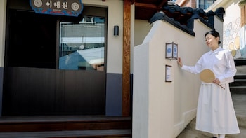 stay passport itaewon hotel and spa
