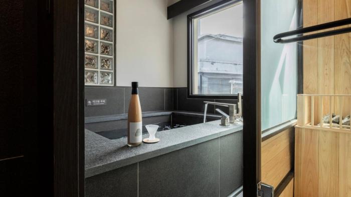 stay passport itaewon hotel and spa
