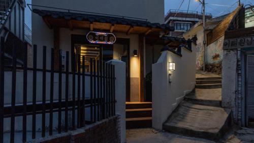 stay passport itaewon hotel and spa