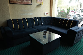 hotel vaani stay bhopal