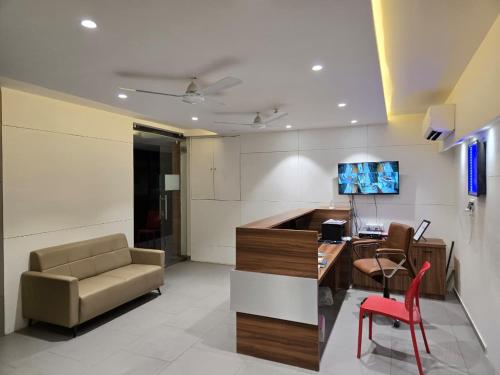 gajraj hotel