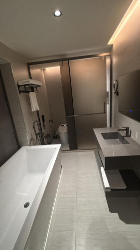 golden new smart hotel