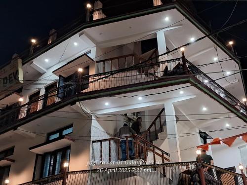 hotel shivdev