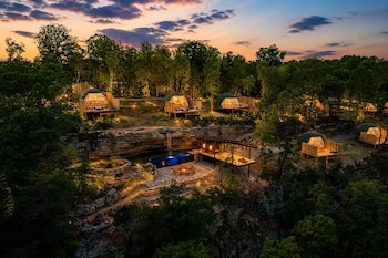 Glamping Collective Chattanooga,,2 star