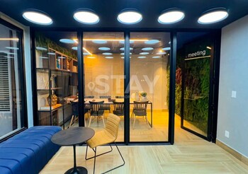 stay liv urban marista