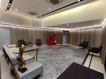 Agile Grand Prime  Suite Trx By Kl,,3 star