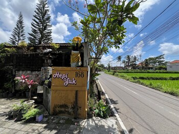 Hotel O Near Plaza Ambarukmo Formerly,,2 star