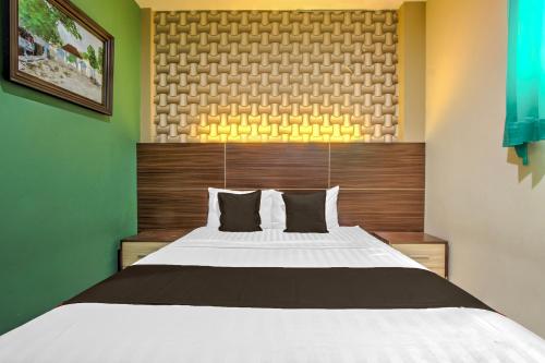 townhouse oak syariah near stasiun purwosari formerly graha gentan solo