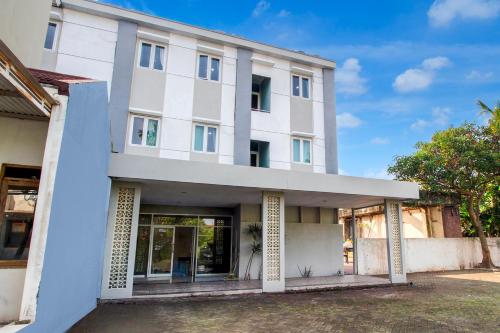 townhouse oak syariah near stasiun purwosari formerly graha gentan solo