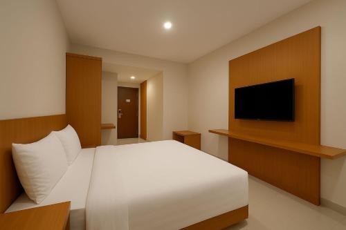 hotel o near pelabuhan pangkal balam for