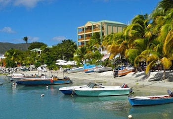 The Crown House Hotel,,3 star