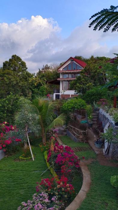 aramaya hills boutique