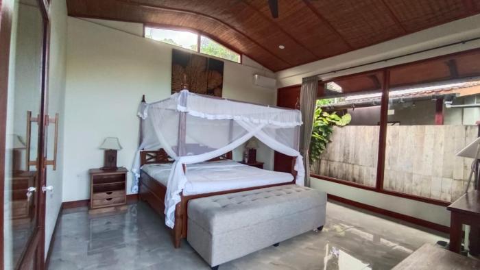 aramaya hills boutique