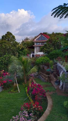 aramaya hills boutique