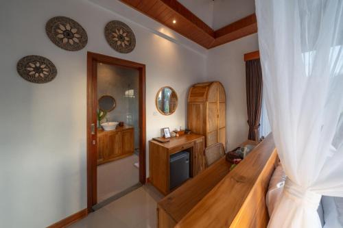 casa fortuna villa by mahaputra