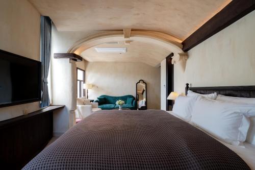 hotel fantaisie