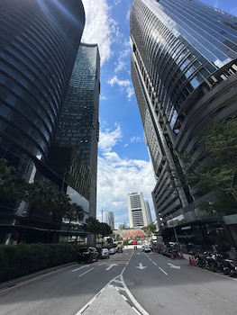 sky suites klcc by easy trip