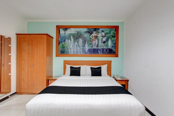 townhouse oak near margono hospital purw