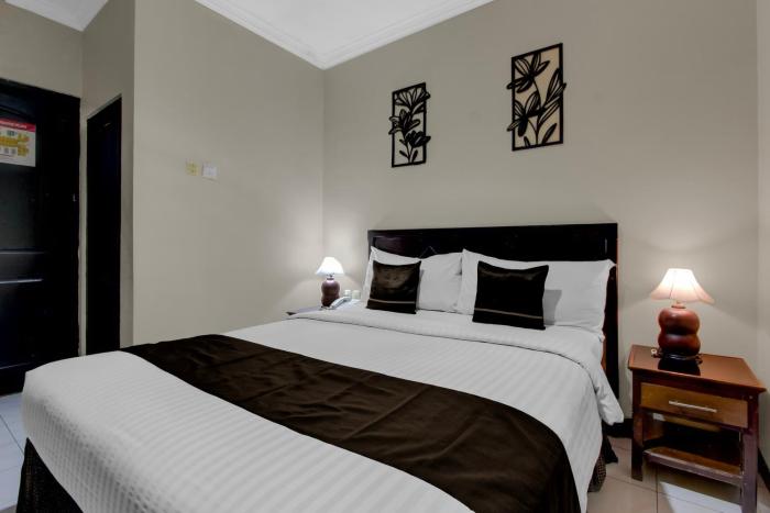 townhouse oak near margono hospital purw