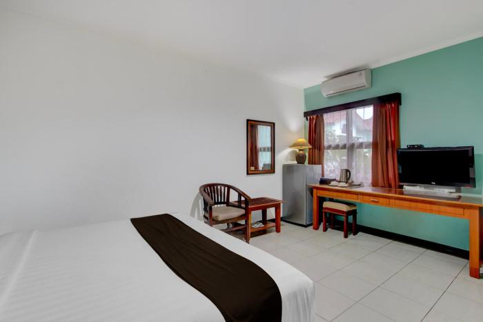 townhouse oak near margono hospital purw