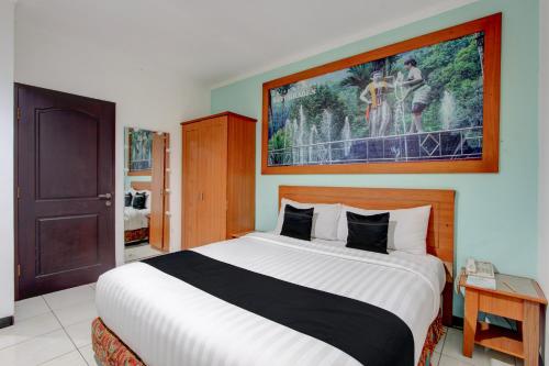 townhouse oak near margono hospital purw