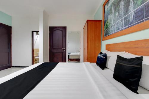 townhouse oak near margono hospital purw