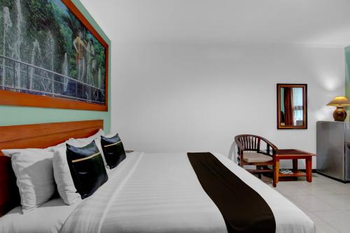 townhouse oak near margono hospital purw