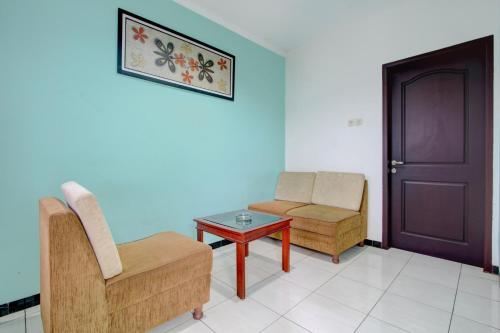 townhouse oak near margono hospital purw