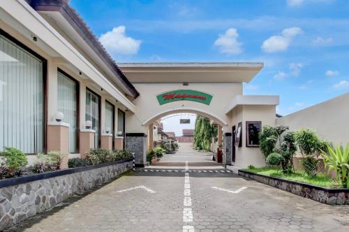 townhouse oak near margono hospital purw