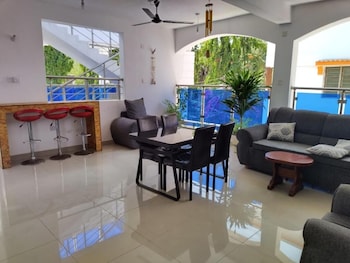 Jundan Palace Hotel Mombasa,,2 star
