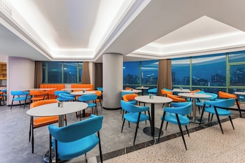 hotel v cantonense