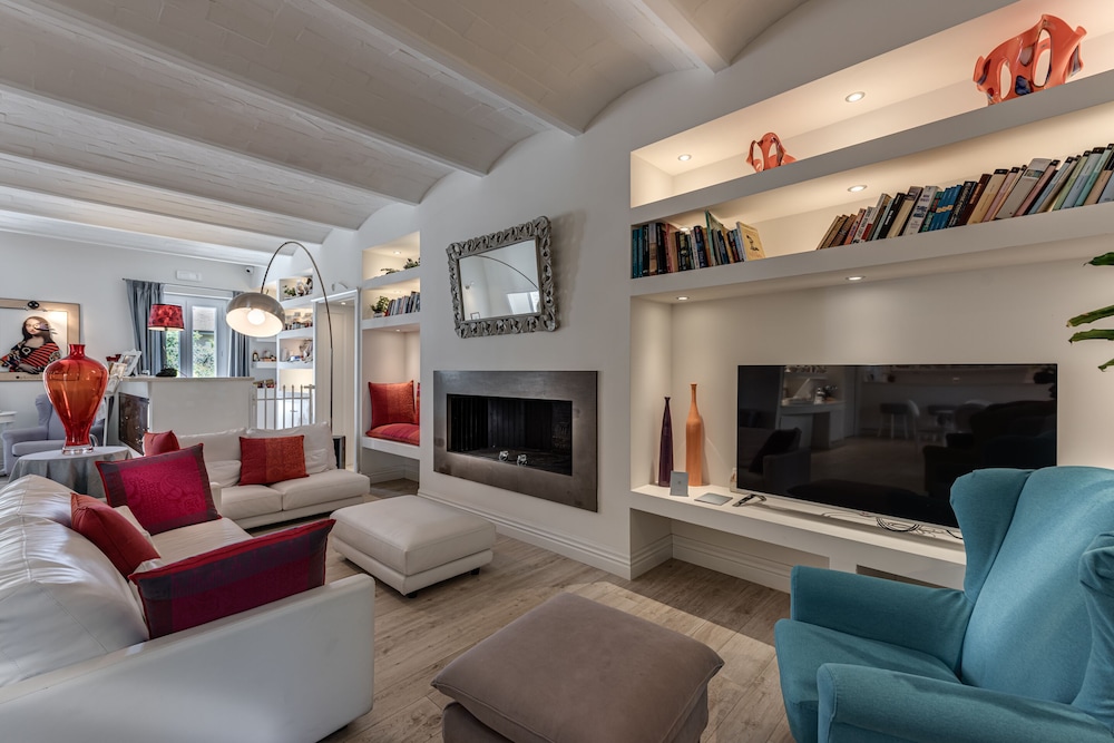 villa liberty boutique hotel design art and relais