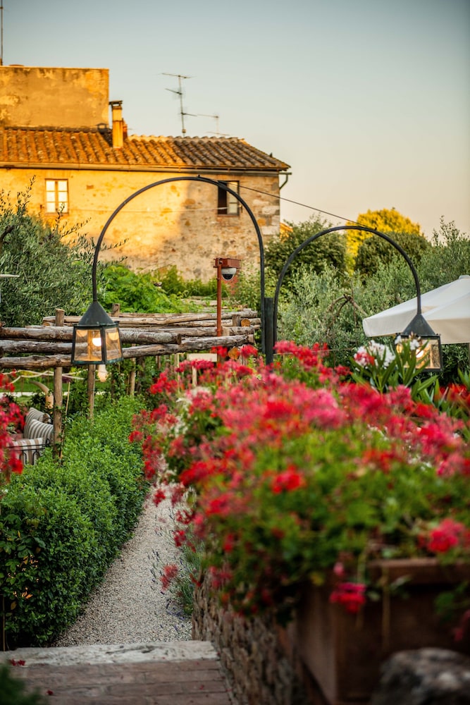 villa liberty boutique hotel design art and relais